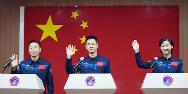 神舟十四號任務(wù),神十四成功對接空間站,神十四發(fā)射