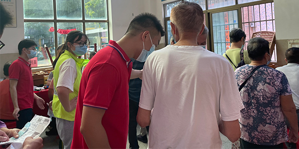 施奈仕公益,牛盟公益活動,關(guān)愛老人公益活動